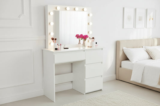 Coiffeuse en bois - avec tiroirs - miroir - LED - USB - prise - 140x94x43cm